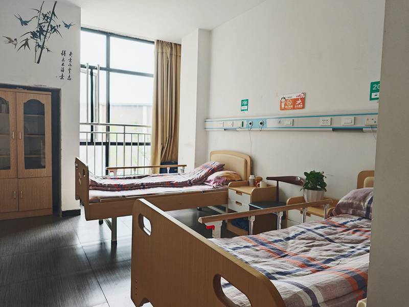 探访青羊区境达养老院：压疮与关节护理的细致日常