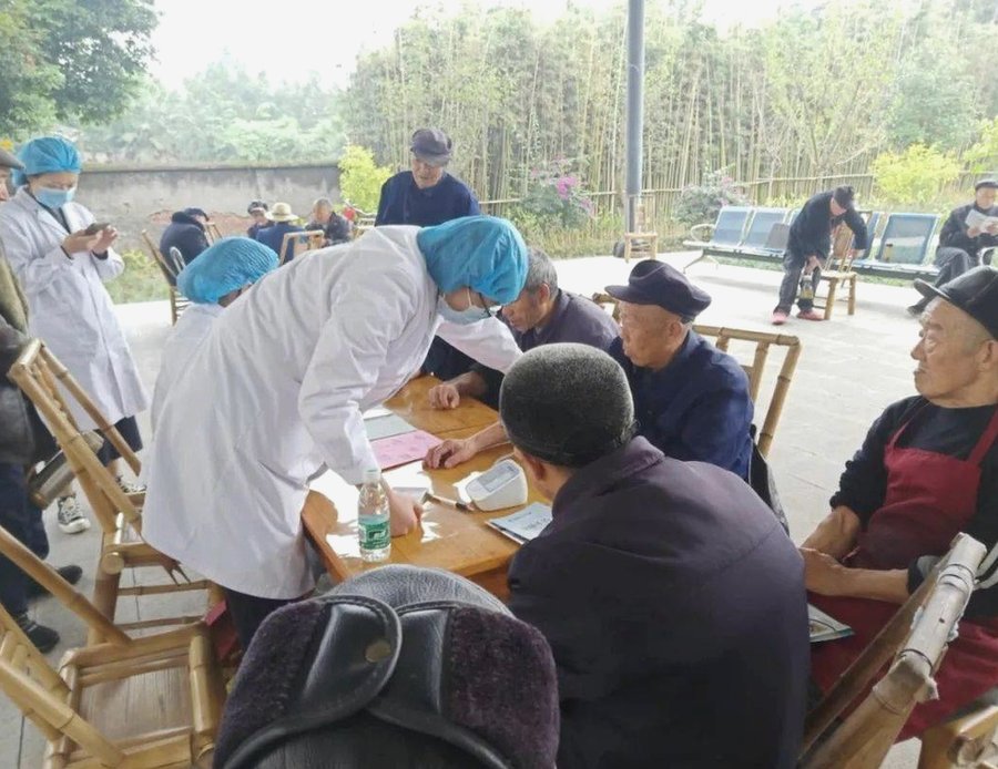 新津区兴义中心敬老院服务内容确认:衣物清洗与房间清洁消毒是否覆盖