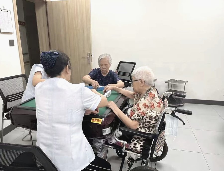 异地户籍老人在成都入住锦欣花乡康养中心事宜梳理
