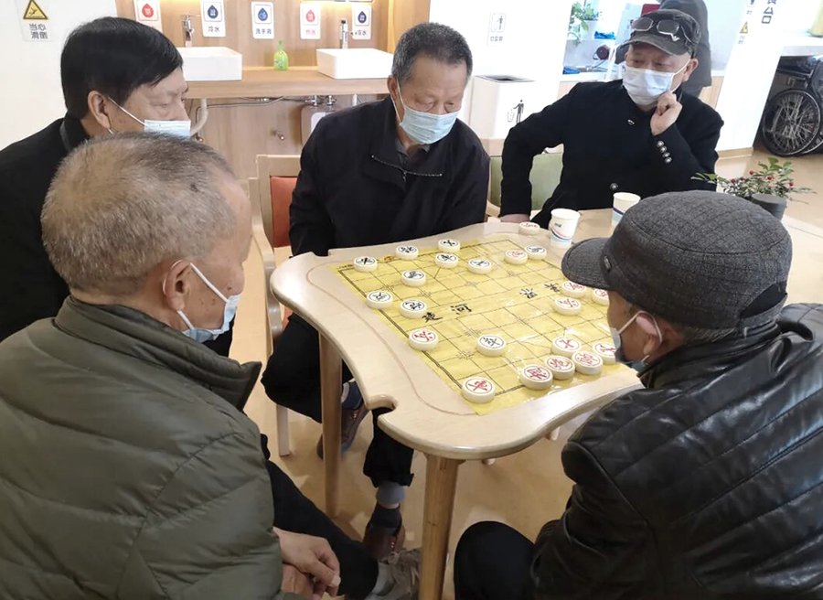 圆缘养老柳城家园全日居:温江区养老院接收外地户籍老人吗?条件与流程详解