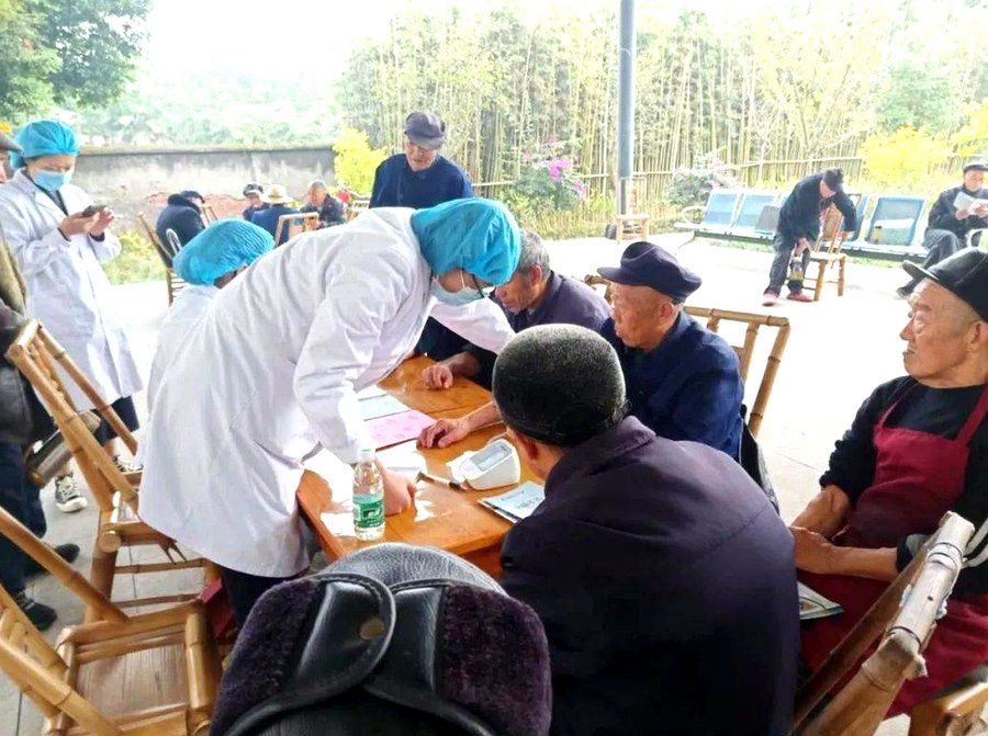 在新津区兴义中心敬老院，探望长辈有哪些需要注意的事？