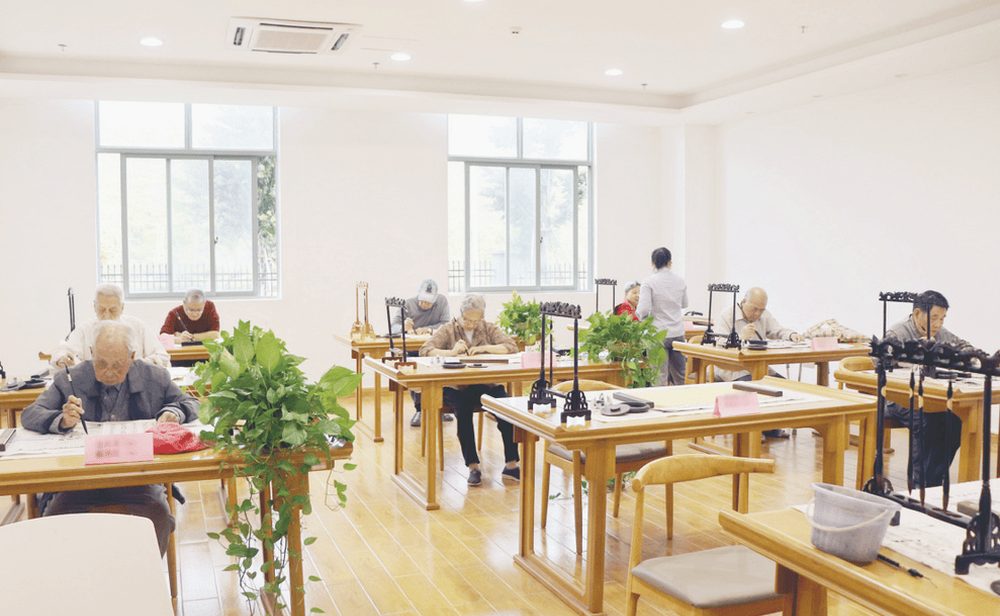 成都福泰年·龙年康养中心实景图3