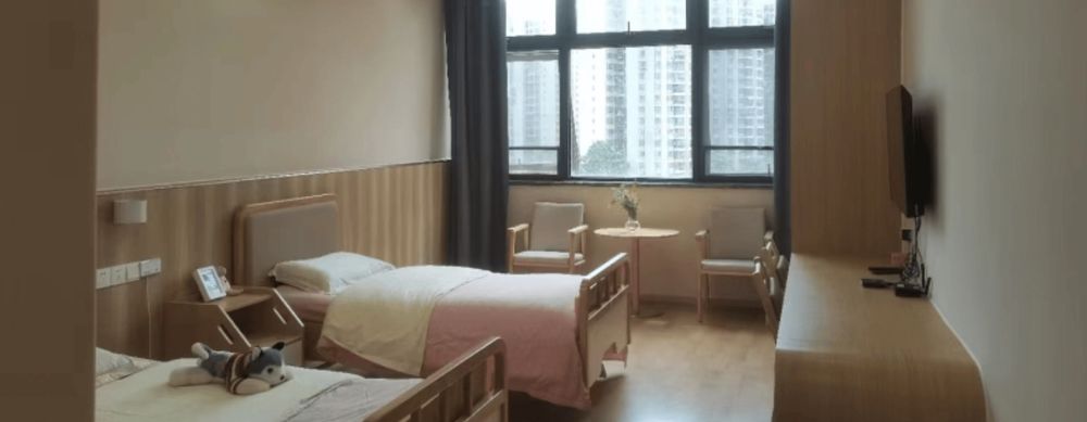 成都瑞小满天回镇街道社区养老综合体实景图