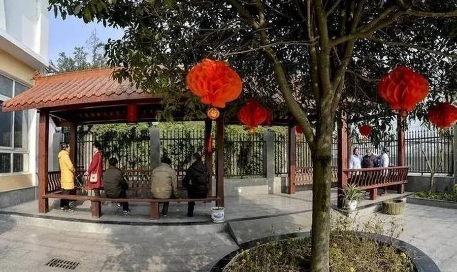 成都成佳音康复养老中心(永康店)院内环境实拍