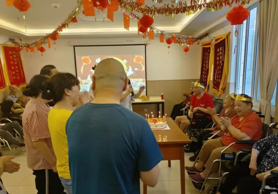 成都攀成钢养老服务中心实景图